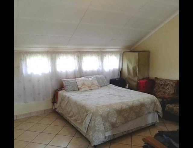 3 BEDROOM TOWNHOUSE FOR SALE IN HALFWAY GARDENS